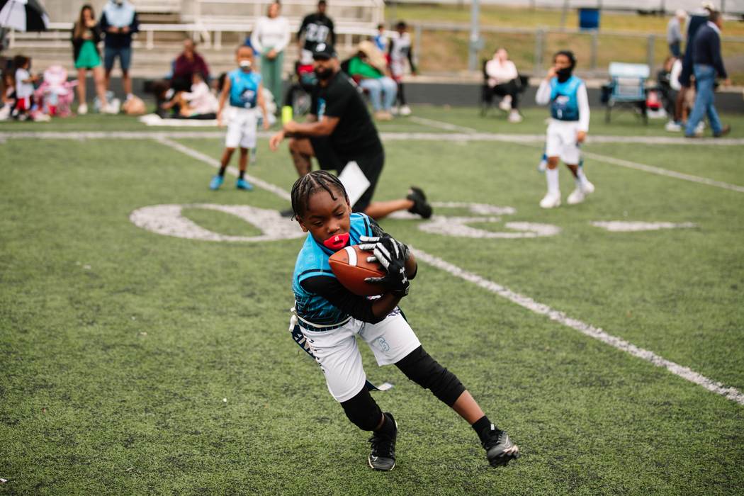 A receiver hauling in a catch